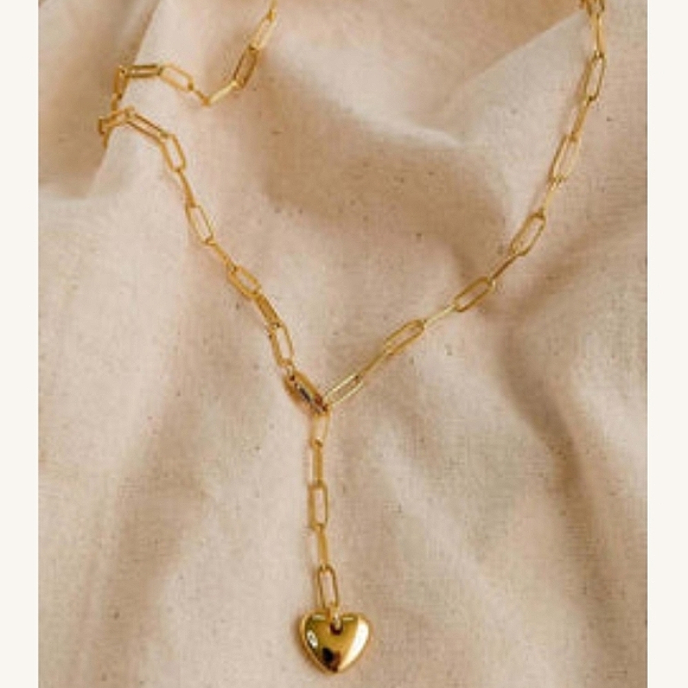 Simple Retro Gold Heart Chain Pendant Necklace
